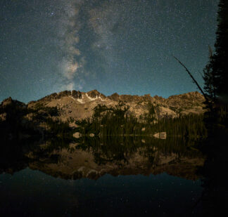 Stars on the Horizon in the Sawtooths